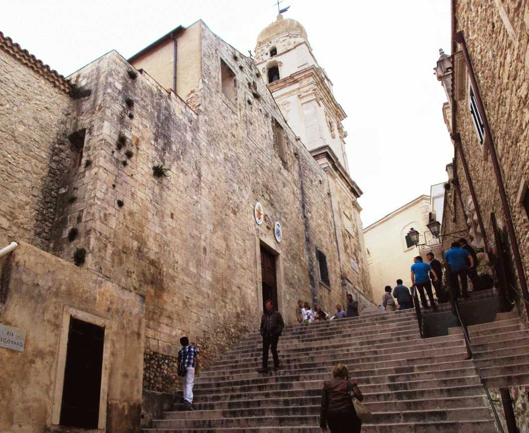 Cattedrale_di_Vieste.jpg